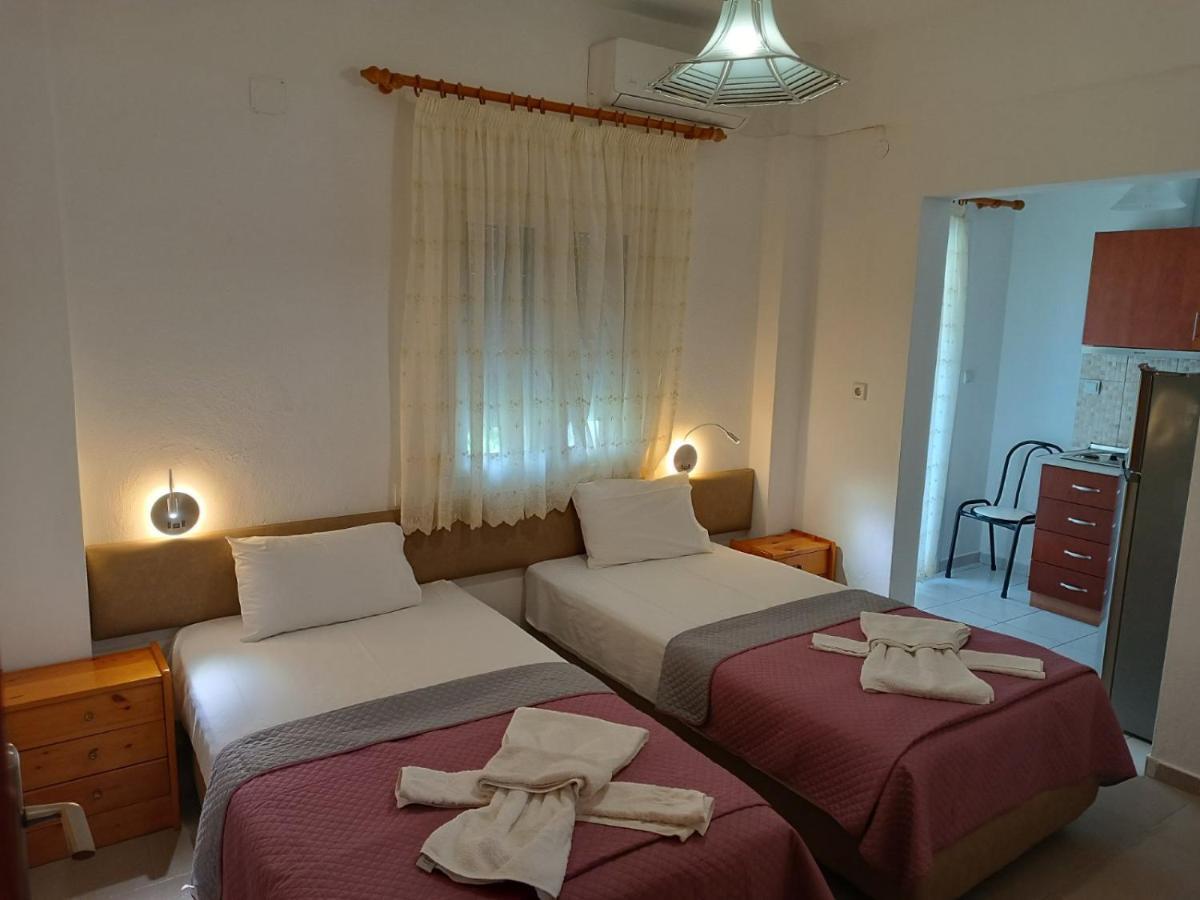 Itamos House Vourvourou Hotel Exterior photo