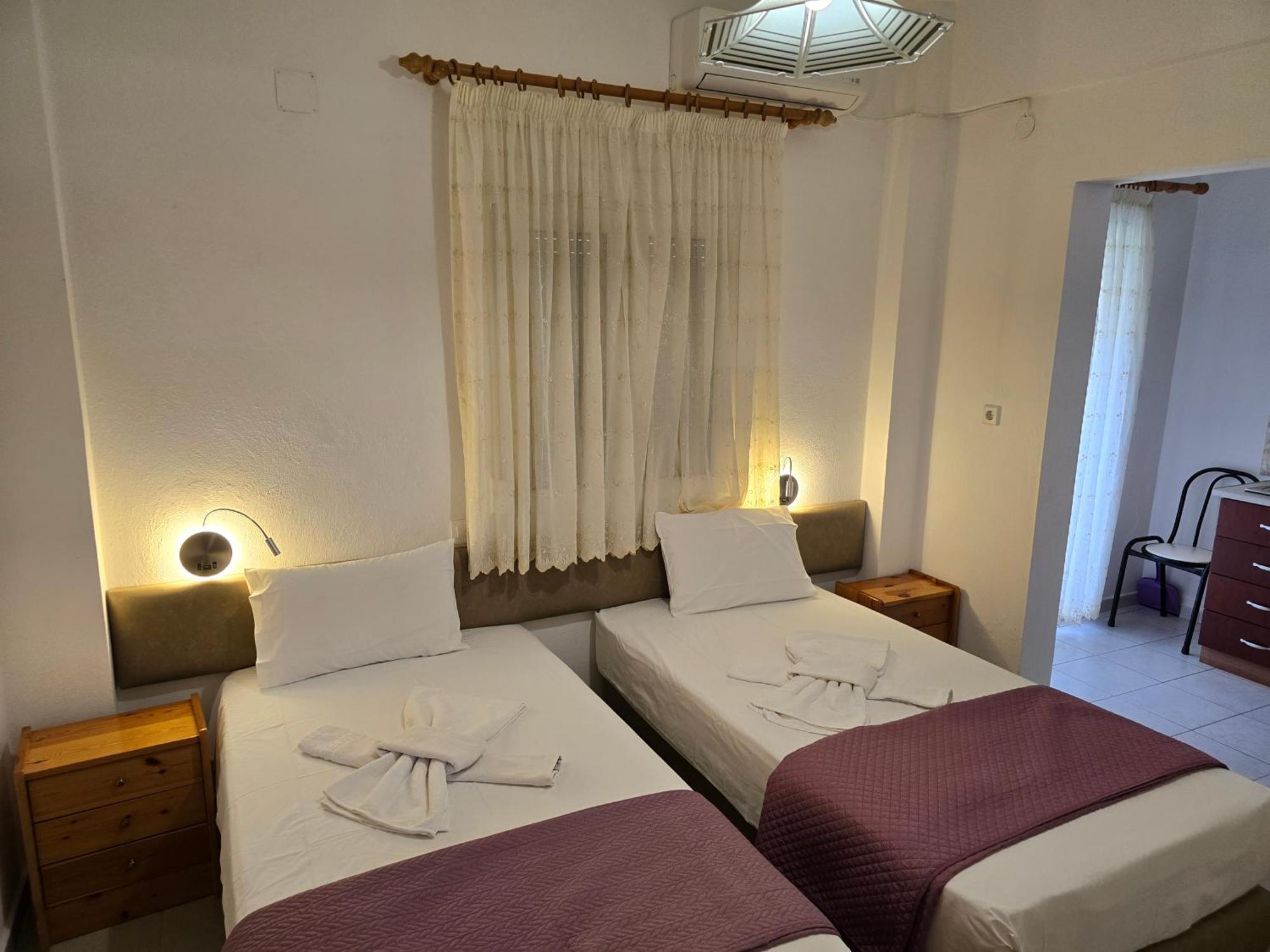 Itamos House Vourvourou Hotel Room photo
