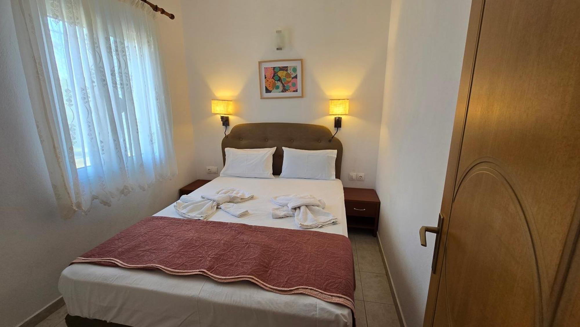 Itamos House Vourvourou Hotel Room photo