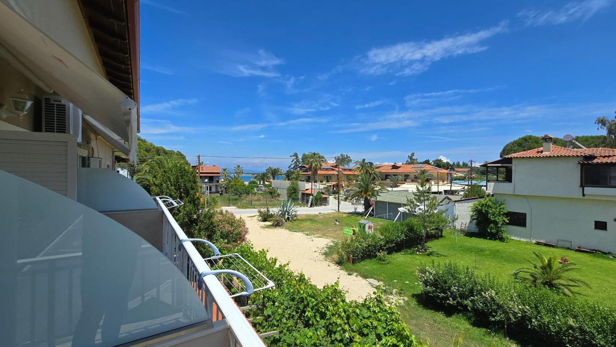 Itamos House Vourvourou Hotel Exterior photo